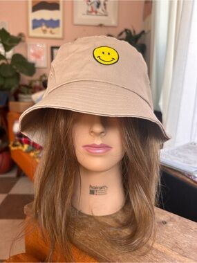 Beige Bucket Hat with Yellow Smiley Patch